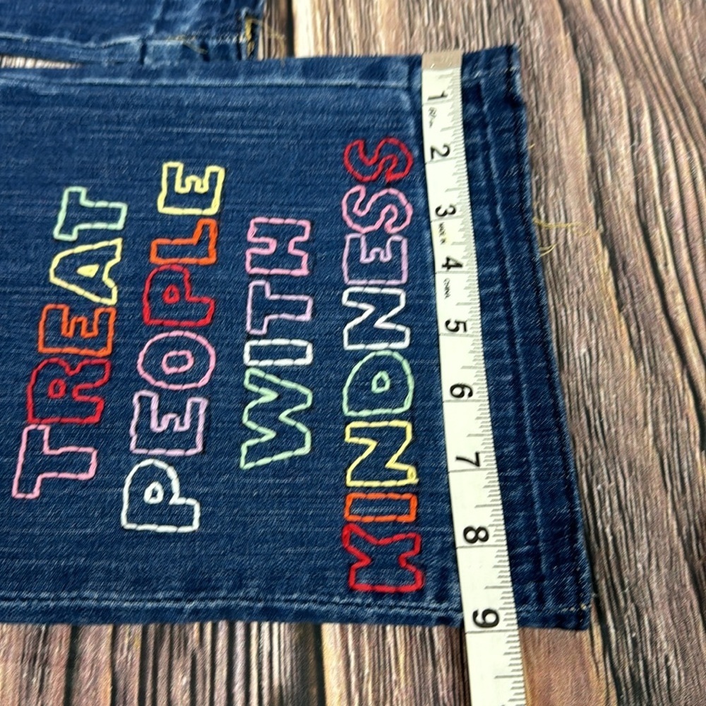 Statement Jeans - Picture 15 of 15